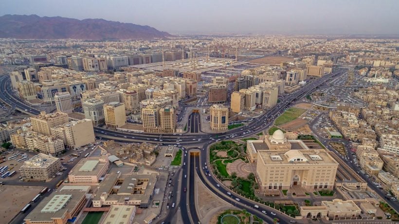 بدء أعمال السجل العقاري في 27 حيًا بمنطقتي المدينة المنورة ومكة المكرمة