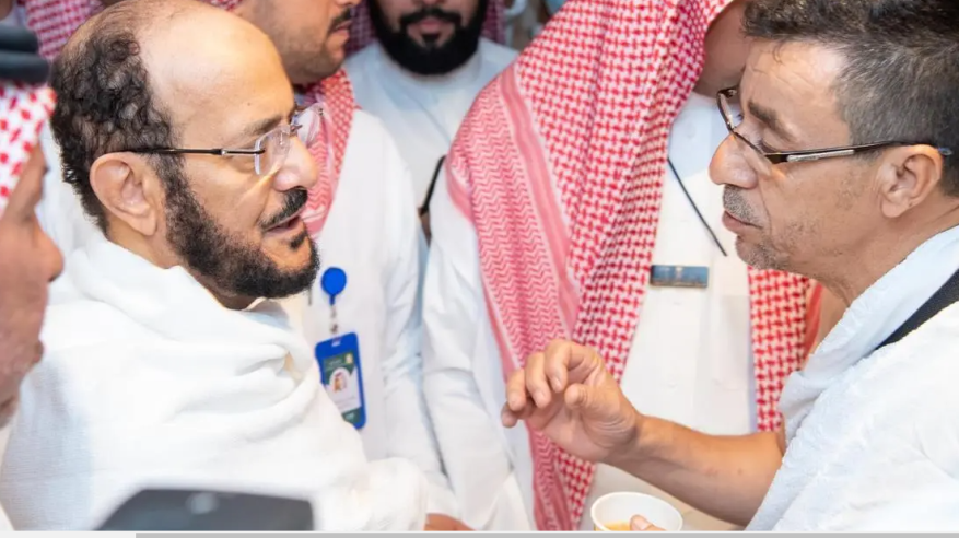 وزير الشؤون الإسلامية لمنسوبي الوزارة: المسؤولية كبيرة وسنحاسب المقصر