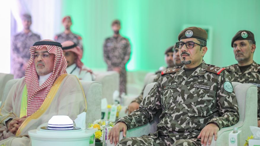 قائد قوات الأمن البيئي يفتتح مركز العضية بمحمية الوعول بالرياض