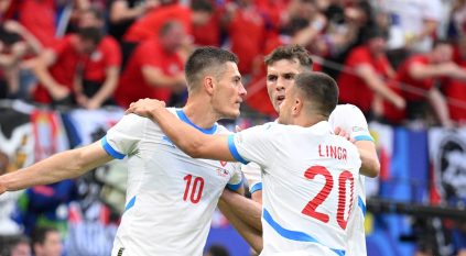 نجم التشيك يتفوق على رونالدو بعد لقاء جورجيا