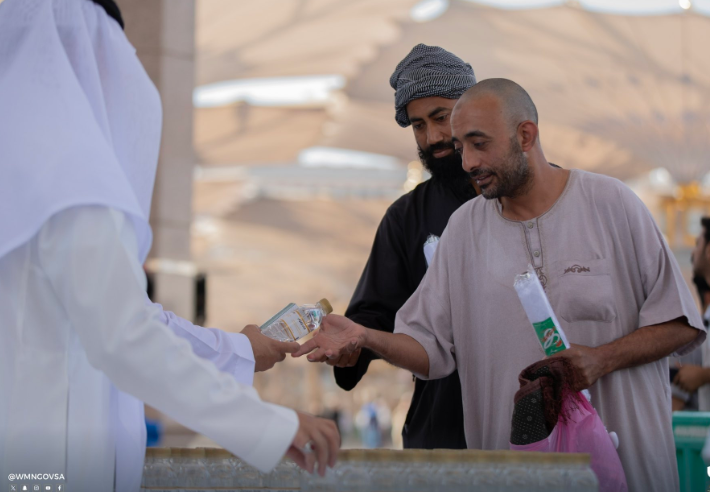 شؤون الحرمين تقدم خدماتها لأكثر من مليون حاج في المسجد النبوي