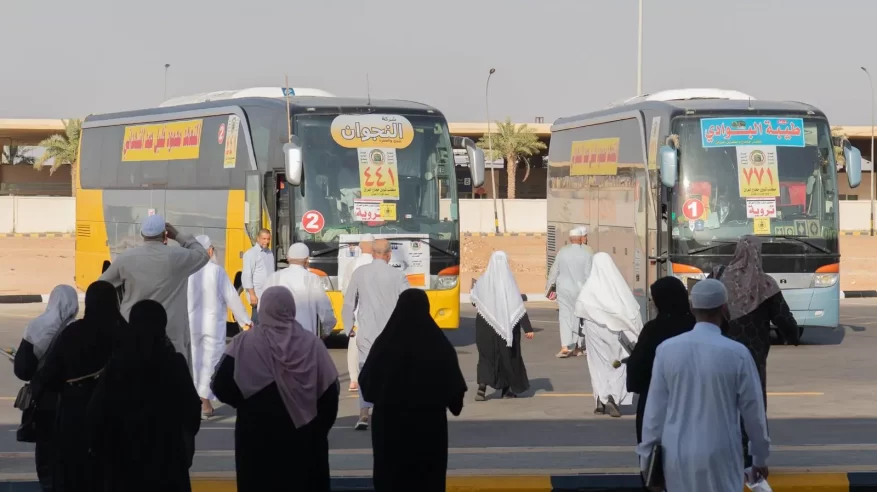 منفذ جديدة عرعر يودع الدفعة الأخيرة من الحجاج العراقيين