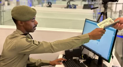 تسهيلات استثنائية بتوجيهات القيادة.. مغادرة دون رسوم لحاملي التأشيرات المنتهية