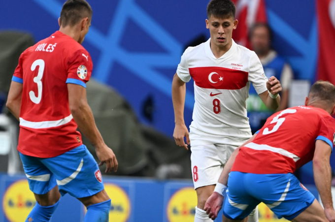 شاهد .. تركيا تُطيح بـ التشيك خارج يورو 2024