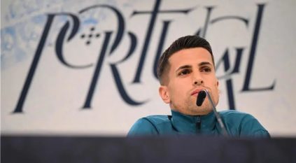 كانسيلو مشيدًا بـ رونالدو: ما حققه نتيجة العمل والموهبة