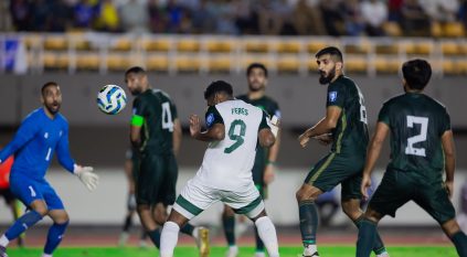 فراس البريكان يُسجل أول ثنائية دولية