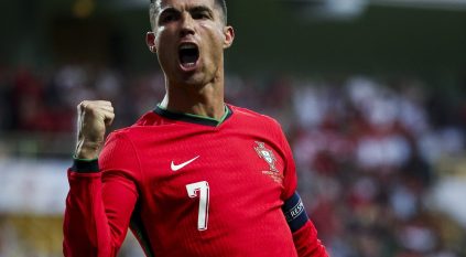 الجماهير البرتغالية تشعل حماس رونالدو