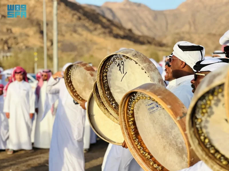 لعب الطبول