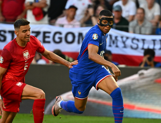 شاهد .. أول هدف لـ كيليان مبابي في بطولة اليورو أمام بولندا