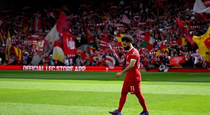 قرار سلوت يُقرب محمد صلاح من دوري روشن