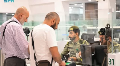 جوازات منفذ حالة عمار تنهي إجراءات مغادرة ضيوف الرحمن بعد أدائهم فريضة الحج