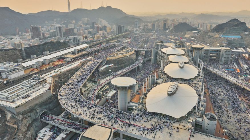 لقطات جوية لمخيمات الحجاج من منى في يوم التروية