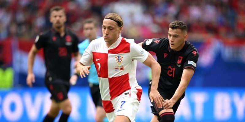 منتخب كرواتيا ضد ألبانيا