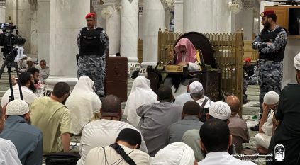 الشيخ بن حميد : من أعظم مقاصد الحج إظهار توحيد الله