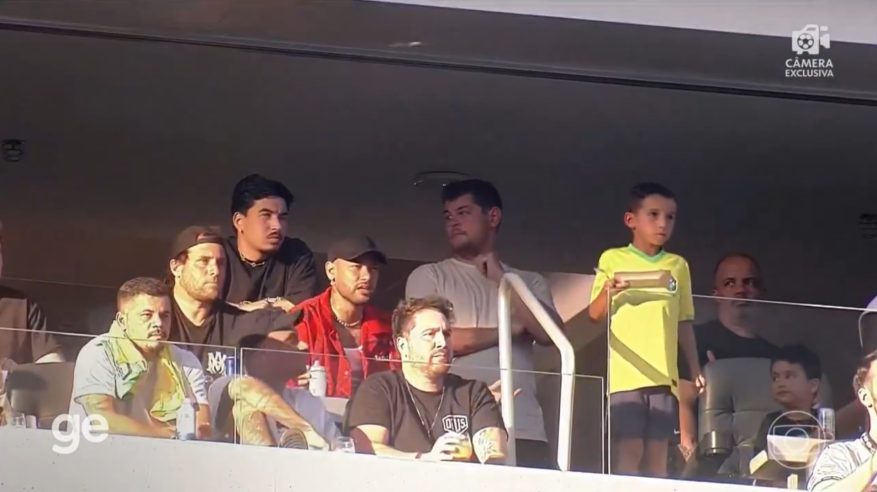 شاهد.. حضور لافت لـ نيمار في ليلة تعثر منتخب البرازيل