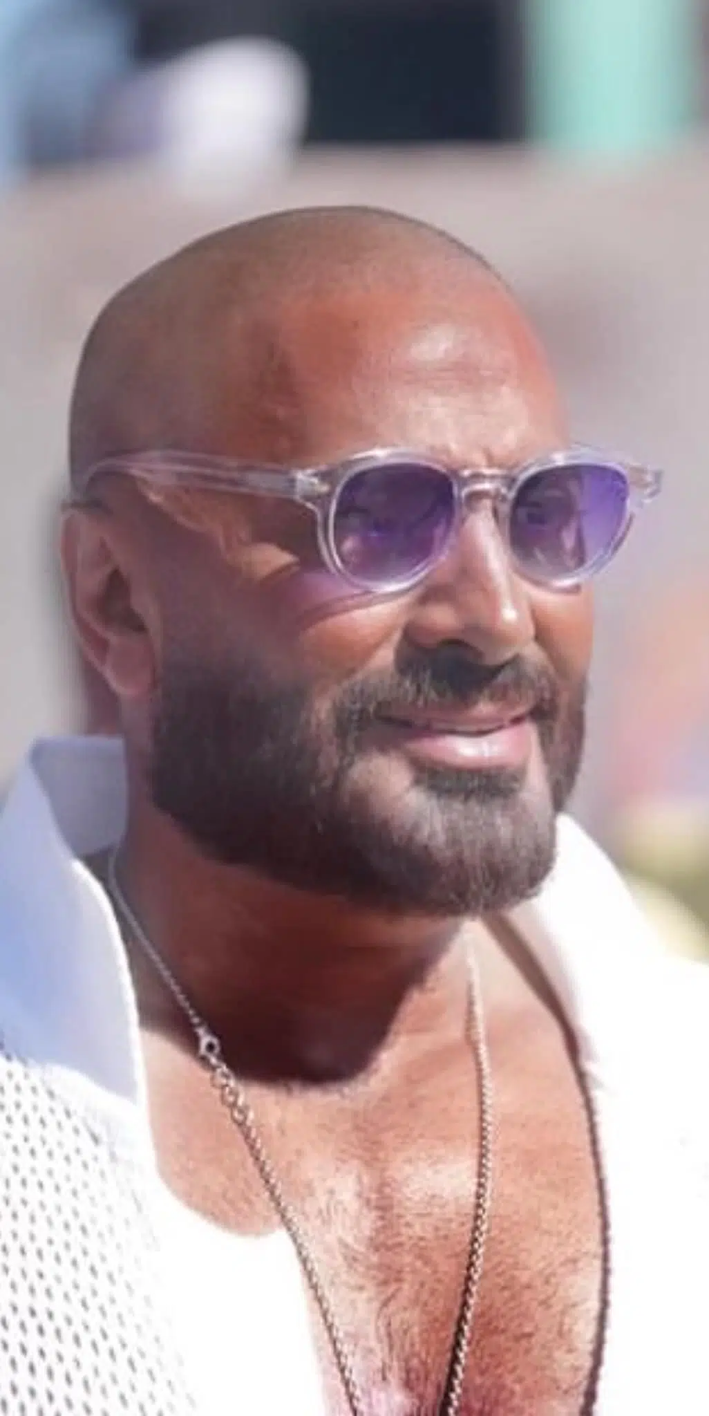 تامر حسني في لوك جديد يثير دهشة الجمهور %D8%AA%D8%A7%D9%85%D8%B1 %D8%AD%D8%B3%D9%86%D9%8A %D9%81%D9%8A %D9%84%D9%88%D9%83 3.jpg