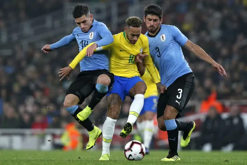 البرازيل ضد أوروجواي