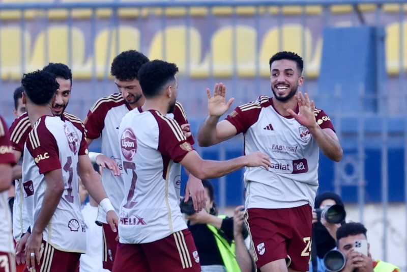 طلائع الجيش ضد الأهلي