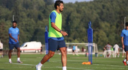 أرقام أحمد حجازي في الدوري السعودي قبل انتقاله لنيوم