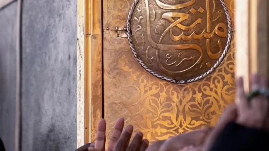 بين الحرفة والتاريخ.. قصة الاسم الذي بقي على ميزاب الكعبة المشرفة