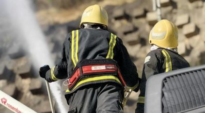 أمير الباحة يوجه بدعم الدفاع المدني لإخماد حريق الأشجار