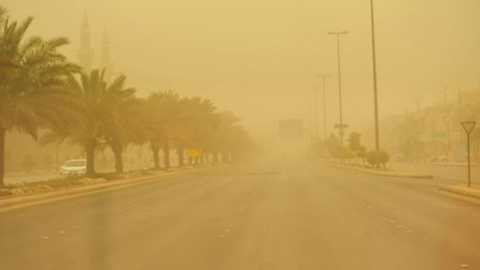 توقعات الطقس اليوم.. رياح وغبار على عدة مناطق