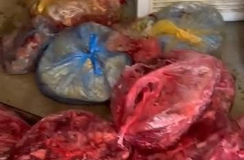 ضبط لحوم مجهولة المصدر بأحواش للأغنام في حفر الباطن قبل توزيعها