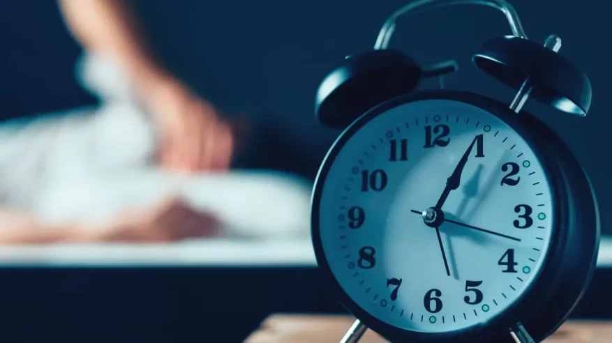 النوم غير المنتظم في رمضان يؤثر على الصحة والأداء اليومي