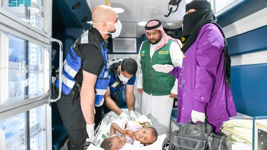 إنفاذًا لتوجيهات القيادة.. التوأم السيامي البوركيني في الرياض