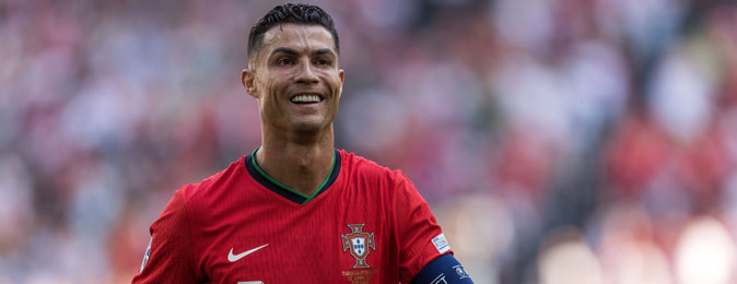 كريستيانو رونالدو يقود هجوم البرتغال ضد إسكتلندا