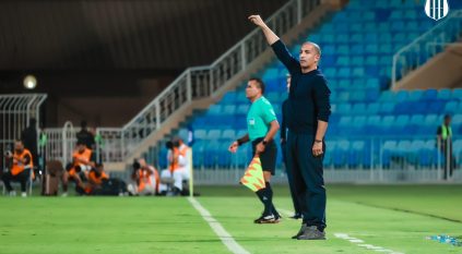 صبري لموشي يسعى لتعزيز رقمه المميز مع الرياض