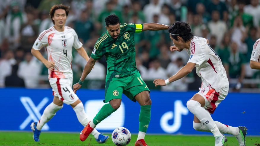 كويتي يقود مباراة اليابان والسعودية