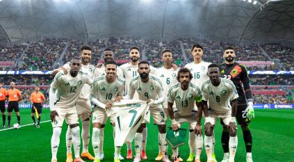 لاعبو الأخضر يدعمون سلمان الفرج