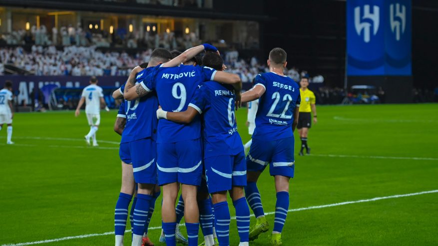 الهلال يستعيد ذكريات رباعيته ضد باختاكور