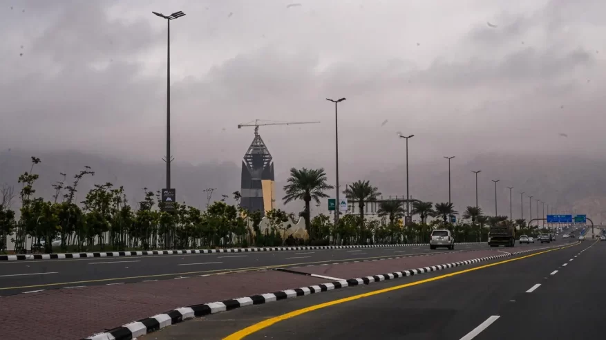 أمطار ورياح شديدة على منطقة حائل