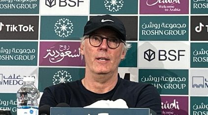 لوران بلان: أهنئ اللاعبين على الفوز وبنزيما جاهز للاتفاق