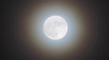 رصد إكليل القمر الليلة