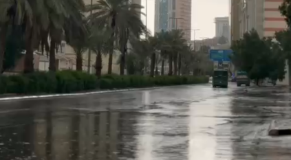 توقعات الطقس اليوم: أمطار رعدية وبرد وغبار على 9 مناطق