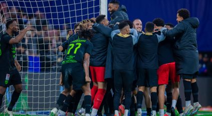على ملعب الإنماء.. الاتحاد يُعاني في نصف نهائي الكأس