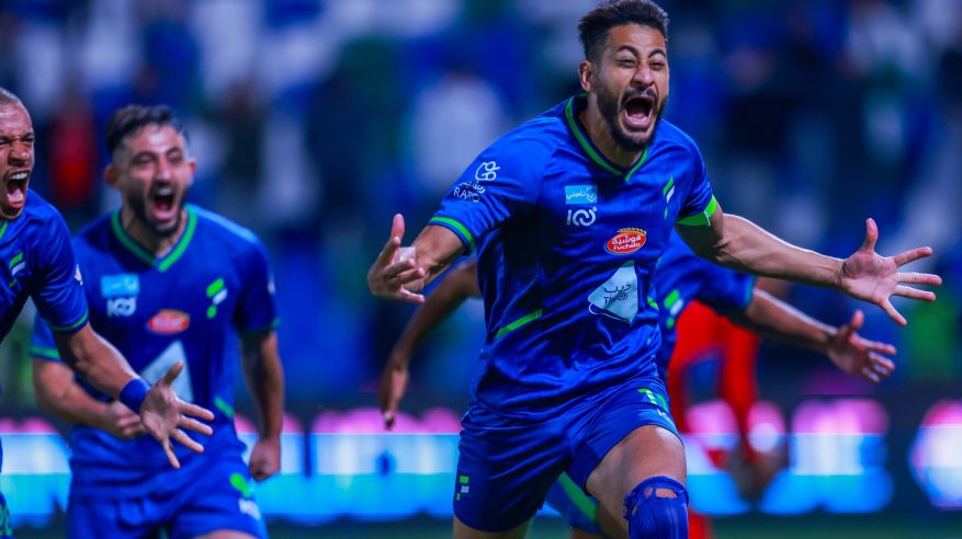 أرقام مراد باتنا في 100 مباراة بدوري المحترفين