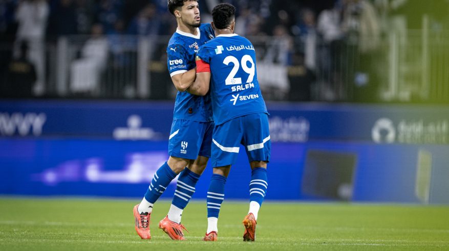 الهلال يسعى للنهوض أمام الفيحاء