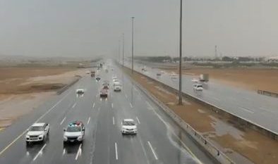 توقعات الطقس اليوم: سحب رعدية ممطرة وغبار على عدة مناطق
