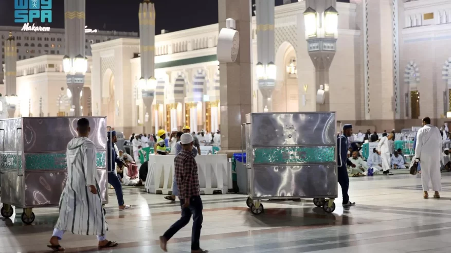 العناية بشؤون الحرمين تكمل استعداداتها لاستقبال المصلين في ليلة ختم القرآن بالمسجد النبوي