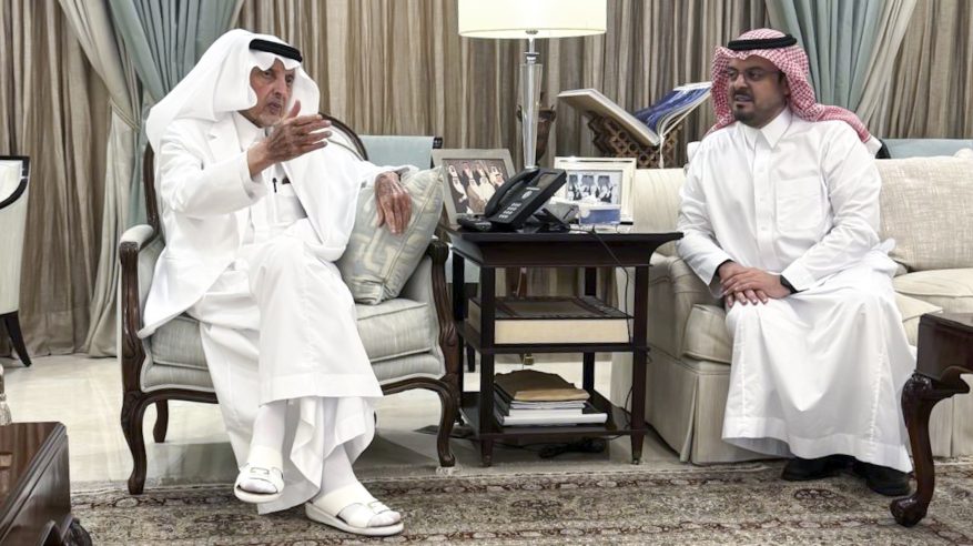 خالد الفيصل يستقبل نائبه ويطّلع على جهود الجهات خلال شهر رمضان