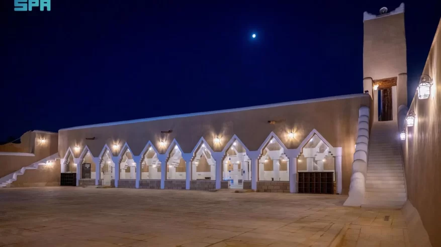 مشروع محمد بن سلمان يجدد مسجد الرميلة على الطراز النجدي