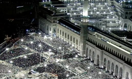 مشهد روحاني فريد خلال ليلة 27 المباركة في المسجد الحرام