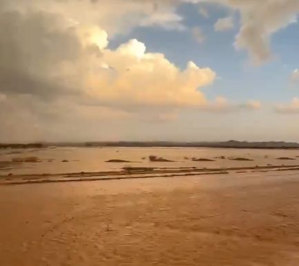 لقطات لهطول أمطار الخير على الباحة