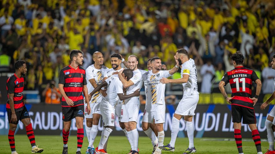 الاتحاد لا يتعثر أمام الرياض