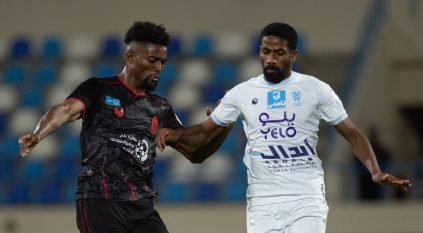 الرياض والأخدود يسعيان لتحقيق فوز غائب