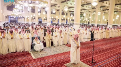 جموع المصلين يؤدون صلاة عيد الفطر في جميع مناطق السعودية